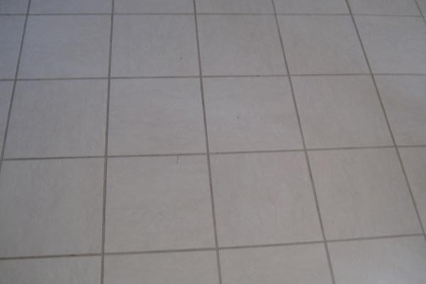 kitchen-floor-tile-close